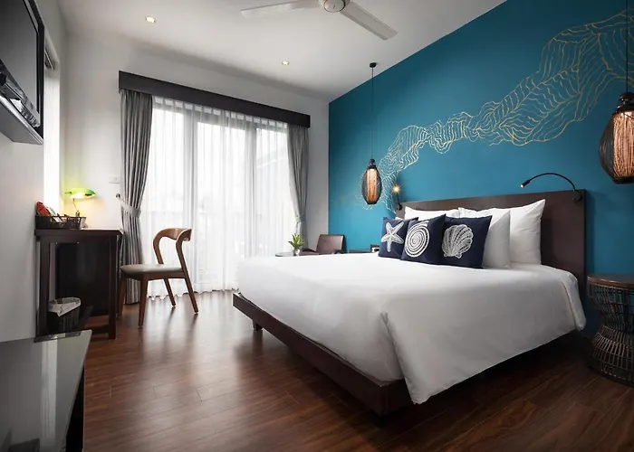 The Blue Alcove Hotel